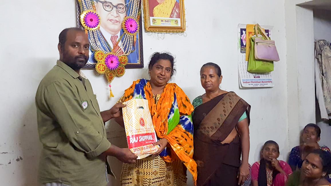 30 SAREES provided to THENDRAL MOVEMENT for widow’s
