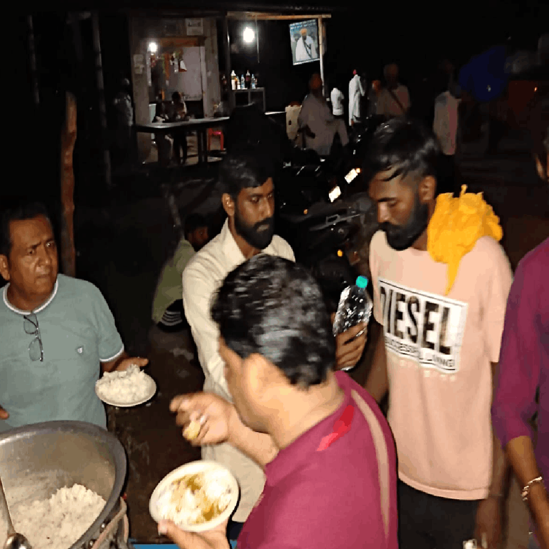 Donations Were Made To Meet The Daily Needs Of Flood-Affected People In Punjab.